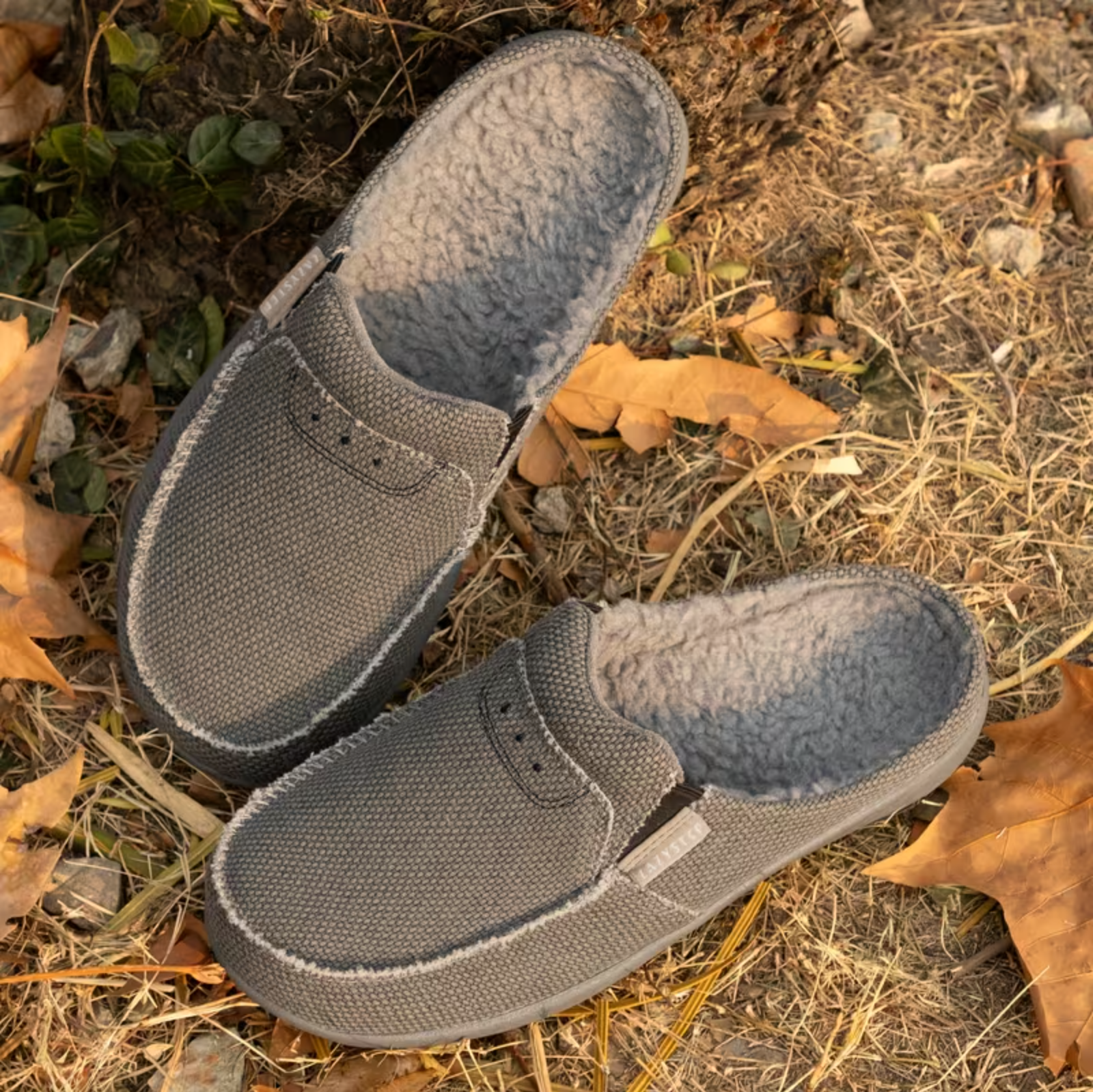 Velosria Men's Canvas Mule Slipper