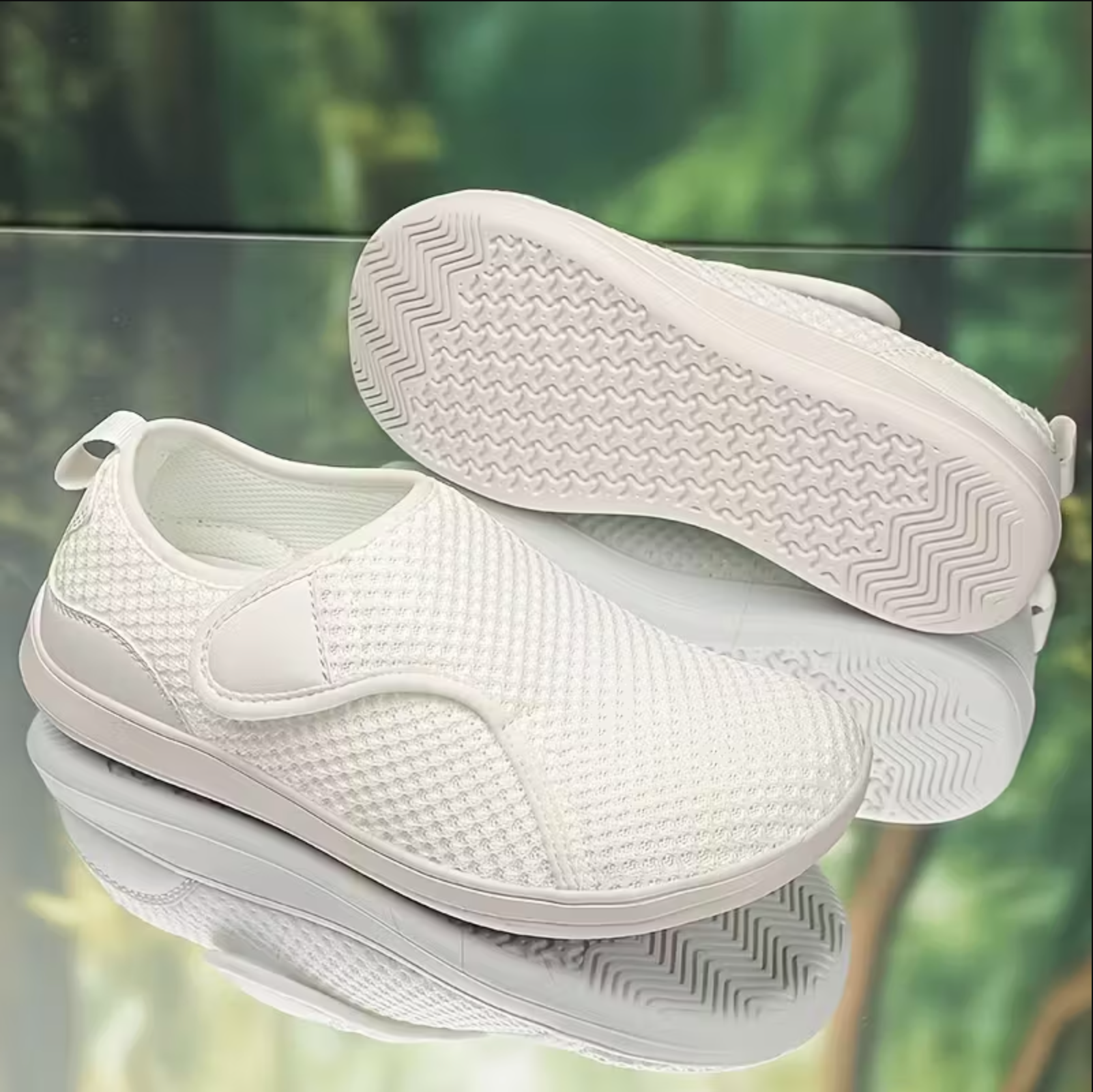 Velosria Wide Fit Comfort Walker